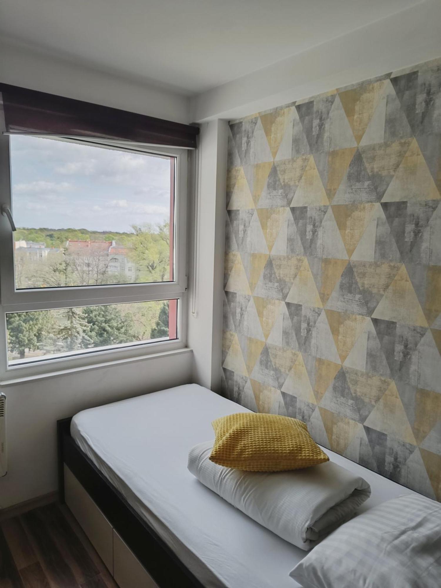 Apartment Starter 24 *
